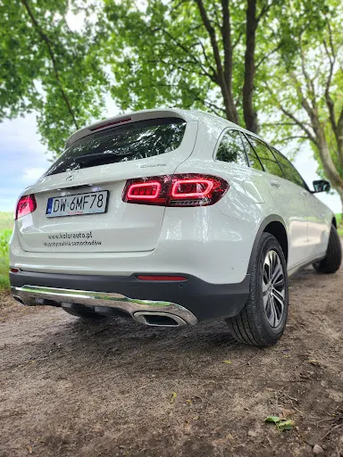 KolorAuto - wypożyczalnia samochodów osobowych | wynajem aut dostawczych | Jelenia Góra